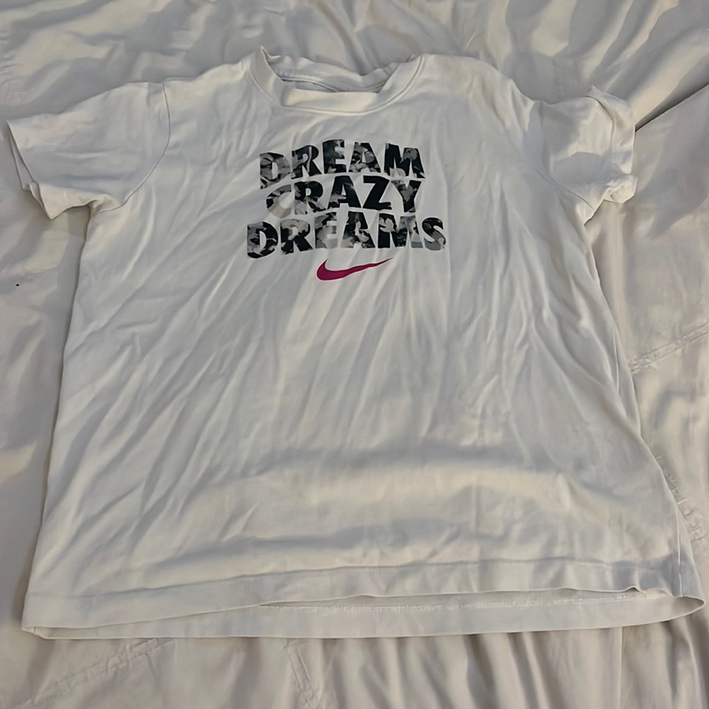 white nike short sleeve shirt M girl